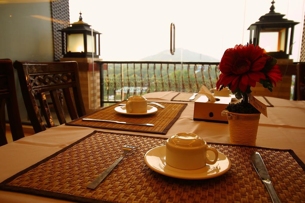 Hotel United Mandalay Luaran gambar